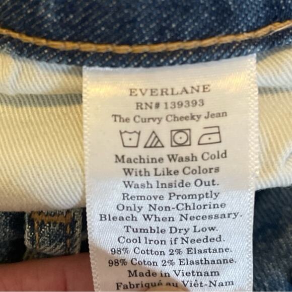 Everlane Women's The Curvy Cheeky Jean Crop Raw Hem Mom Jeans High Rise Size 25 - Picture 8 of 11